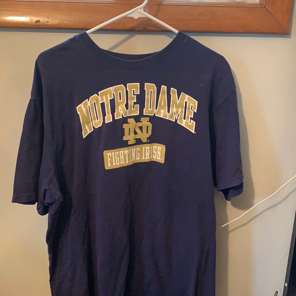 XL Notre Dame men’s T Shirt